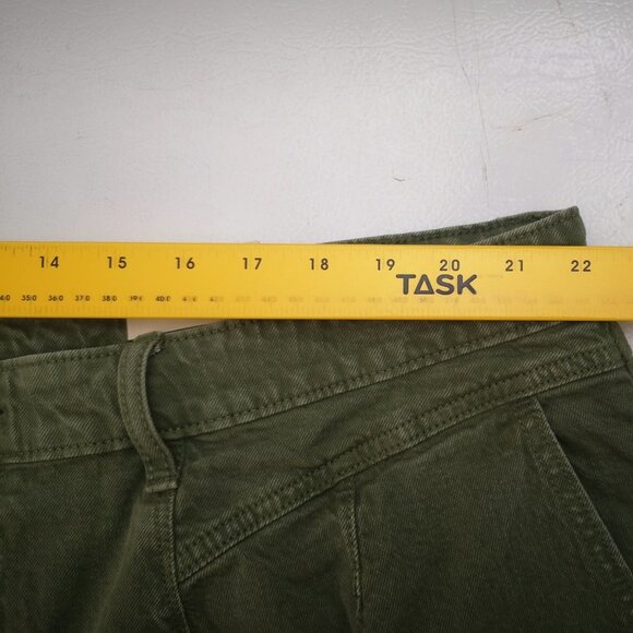 NWT Universal Thread Ladies Size 22W High Rise A-line Midi Green Jean Shorts - Picture 14 of 16